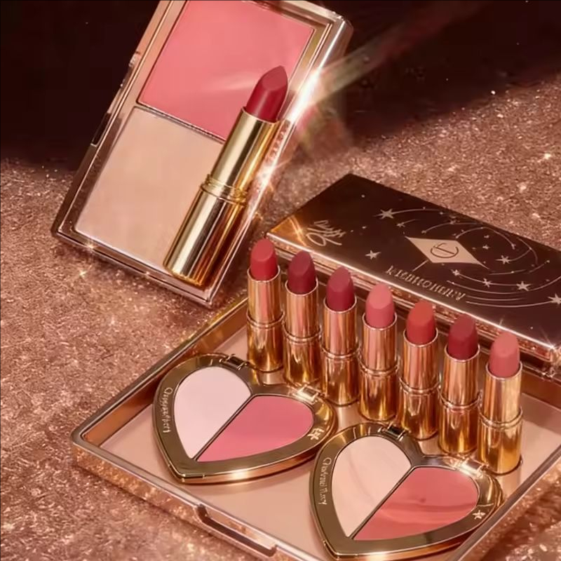 Luxury CT Brand Makeup Set Mat - Luxury Skincare Sets recensione e prezzo