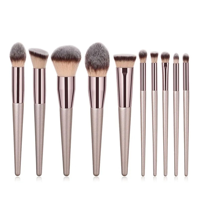 10-Piece Champagne Makeup Brus - Luxury Skincare Set recensione e prezzo