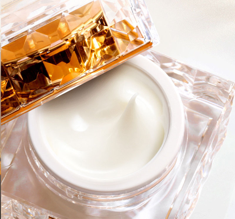 Platinum Rare Luxury Caviar Ca - Luxury Skincare Moisturizer recensione e prezzo