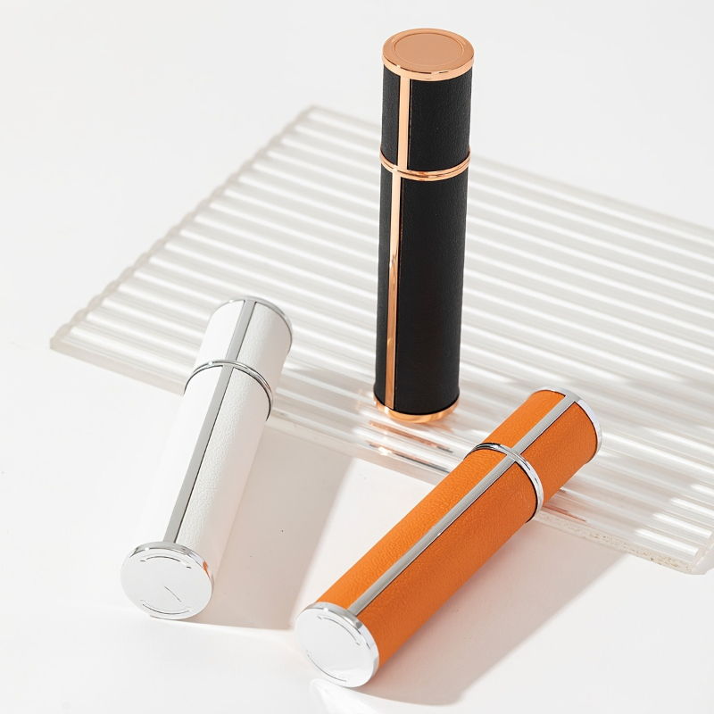 Luxury Leather Wrapped 10ml Gl - Luxury Skincare Set recensione e prezzo